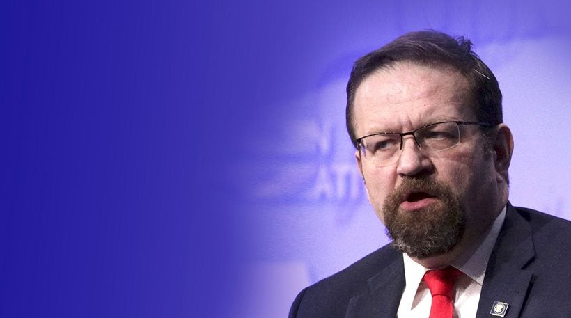 Κι άλλος σύμβουλος του προέδρου Τραμπ εκτός Λευκού Οίκου